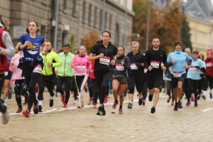 Във връзка с провеждането на Софийския маратон в неделя – 9