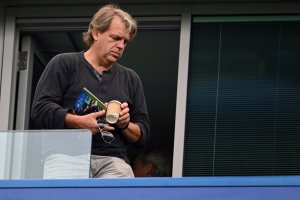 Двете основни сделки по смяната на собствеността на футболни клубове