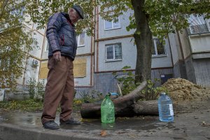 Около 4 млн души в Украйна в момента са без