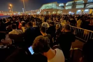 Куп неуредици и страдания за феновете в Катар