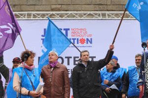 Към проточилите се ремонти в центъра на София утре ще