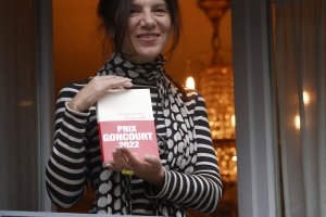 След като французойката Ани Ерно спечели Нобеловата награда тази година