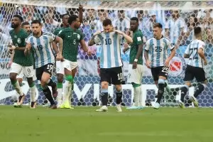 Саудитска Арабия сервира първата голяма сензация на Мондиала