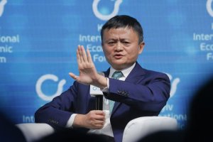 Основателят на Alibaba и милиардерът Джак Ма (състояние, според Forbes,
