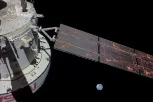 Космическият кораб "Орион" надмина рекорд на "Аполо 13" 
