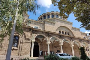 Депутати от сръбската парламентарна коалиция НАДА поискаха от сръбското министерство