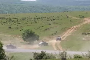 Стрелби предизвикаха голям пожар на военния полигон "Ново село"