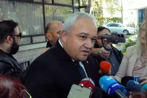 Разследванията срещу политици за корупция набъбват, обяви Демерджиев