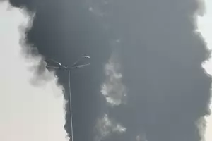 Огромен пожар горя в новострояща се сграда на Симеоновско шосе