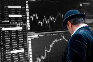 Лондон загуби още един символ на бляскавия си статут Там