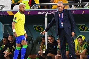 Драматичното отпадане на суперфаворита Бразилия от Мондиал 2022 повлече и