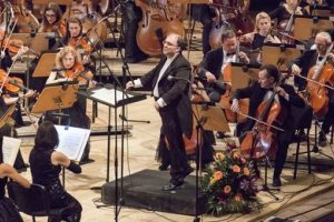 Триумф и няколкоминутни овации – това накратко е равносметката след