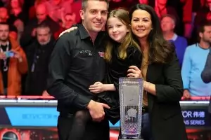 Селби посрещна със сълзи първата си титла след "Крусибъл `21"