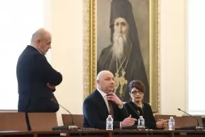 Габровски изнерви ДПС с въпроса за контрола над главния прокурор