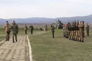 Ръководената от Италия българска бойна група се показа в Ново село