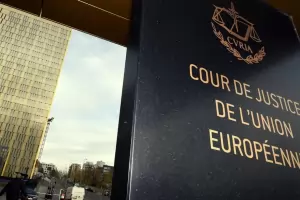 Руски олигарси засипват с жалби Европейския съд