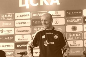 На 64 годишна възраст почина сръбският футболен треньор Миодраг Йешич Той