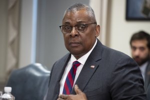 Американският министър на отбраната Лойд Остин заяви вчера по телефона