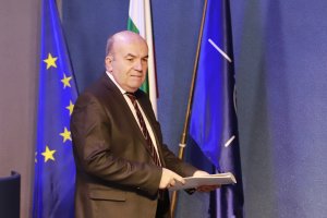 Тенденцията в България на постоянно усложняващо се изборно законодателство което