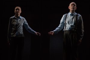 Билетите за спектаклите с Джон Малкович в Народния театър ще бъдат