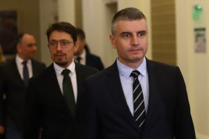 ГЕРБ оставиха битовите потребители да се справят сами с високите