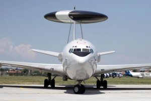 НАТО прехвърля няколко от разузнавателните си самолети намиращи се в