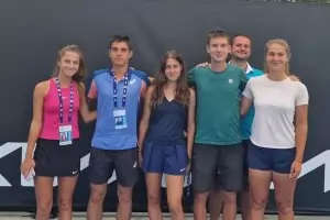 България има трима 1/8-финалисти при юношите на Аustralian Оpen