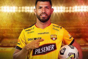 Световноизвестният бивш аржентински национал Серхио Агуеро ще се завърне сензационно