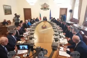 Служебното правителство отчете само успехи и един полууспех 