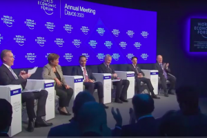 Ръководителят на МВФ Кристалина Георгиева припомни известната съветска песен Искат ли руснаците