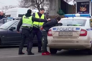 Шофьор беше задържан след зрелищна гонка с полицията в София