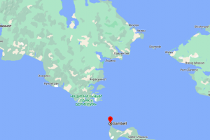 Двама жители на Чукотка преплували морето с лодка през октомври