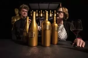Гостите на "Оскарите" ще пият шампанско на Брад Пит