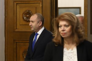 Днес и утре вицепрезидентът Илияна Йотова ще бъде на посещение