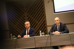 Радев видя само един проблем в правителството си - културния министър