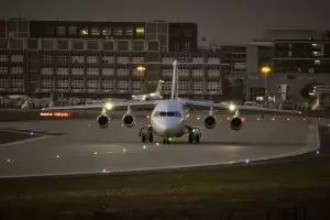 В петък летището на Франкфурт спира редовните полети заради стачка
