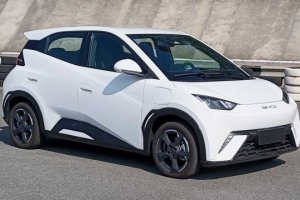 Малък китайски електромобил има реална възможност да промени картината на