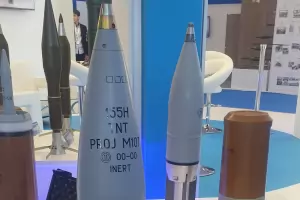 ЕС купува за 1 млрд. евро боеприпаси за Украйна