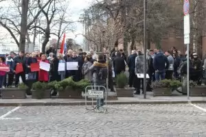 СОС реши да се махне Паметникът на Съветската армия
