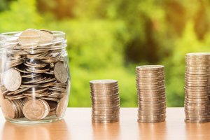 НОИ ще преизчисли служебно пенсиите на 335 932 работещи пенсионери