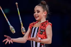 Новото златно момиче Стилияна Николова спечели още 3 титли