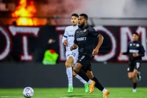 Агитката на "ЦСКА-София" опита да запали стадиона на "Славия"