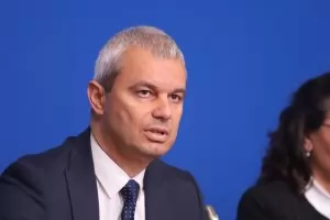 Прокуратурата забрави да иска имунитета на Костадин Костадинов