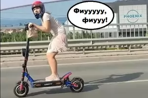 Емили Тротинетката води преговорите за правителство