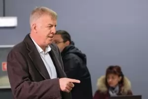 Сираков изхвърли феновете от управлението на "Левски"