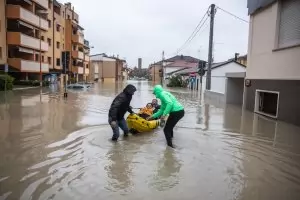 Потоп в Северна Италия отмени уикенда във Формула 1