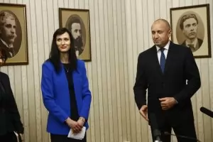 Разговорите при Радев за кабинета започват на 11 март