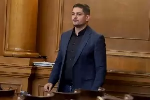 Съдът отказа да разгледа иск за 10 000 лв. срещу Радостин Василев