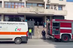 Двама души пострадаха при инцидент в сградата на община Велико Търново