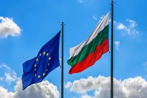 Протест ще развее знамена на ЕС под прозорците на президента 